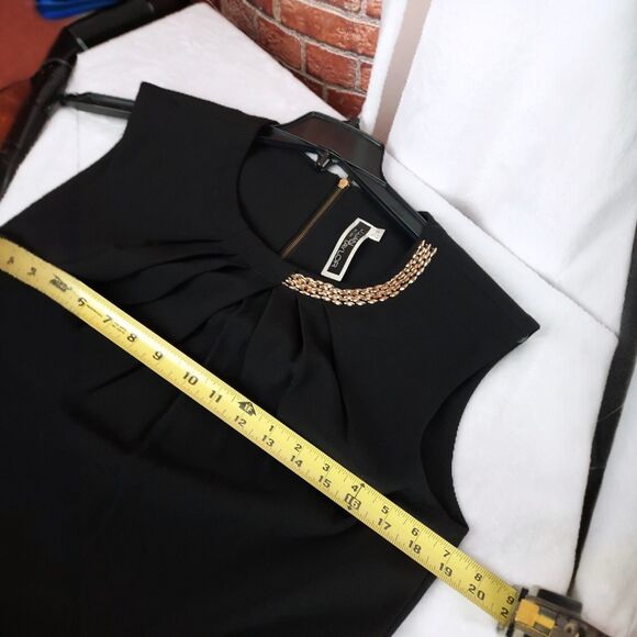 Julian Taylor Women's Black Pleated Evening Dress - Picture 6 of 8